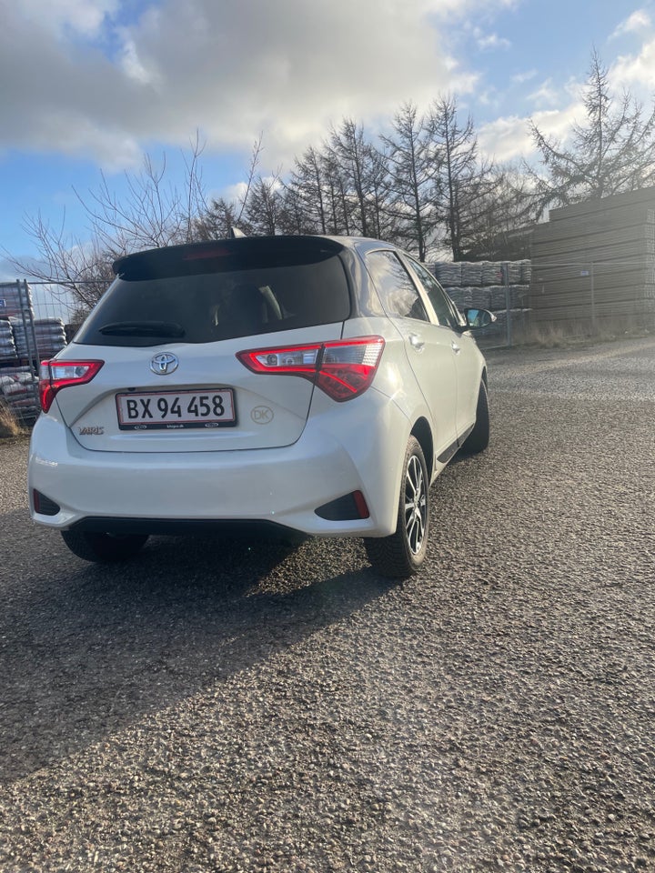 Toyota Yaris 1,5 VVT-iE T3 Smart 5d