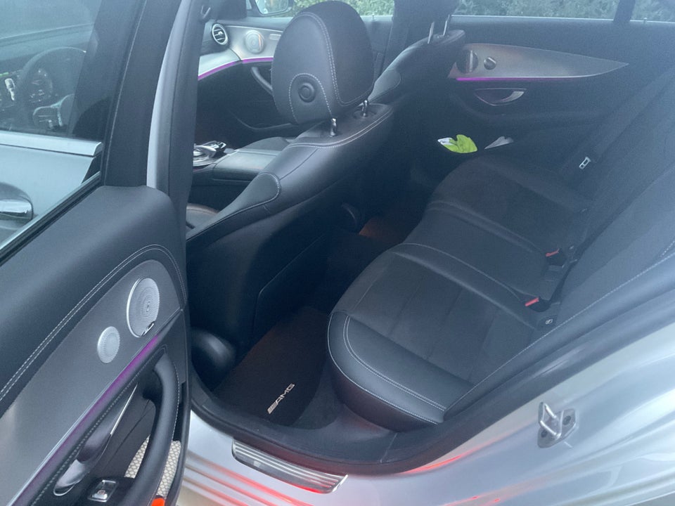 Mercedes E300 de 2,0 AMG Line aut. 4d