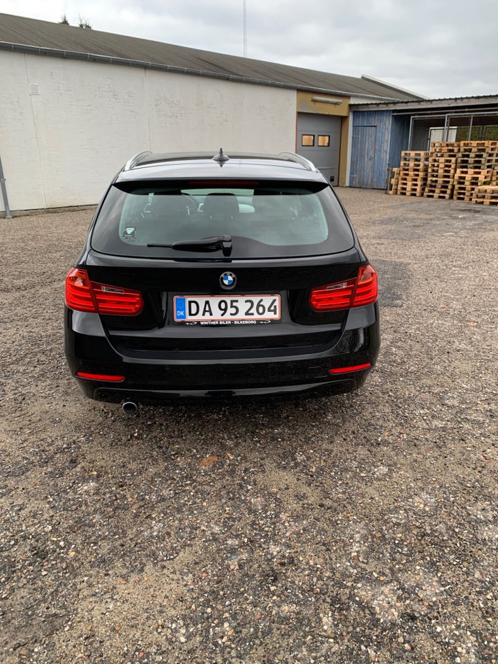 BMW 320d 2,0 Touring 5d