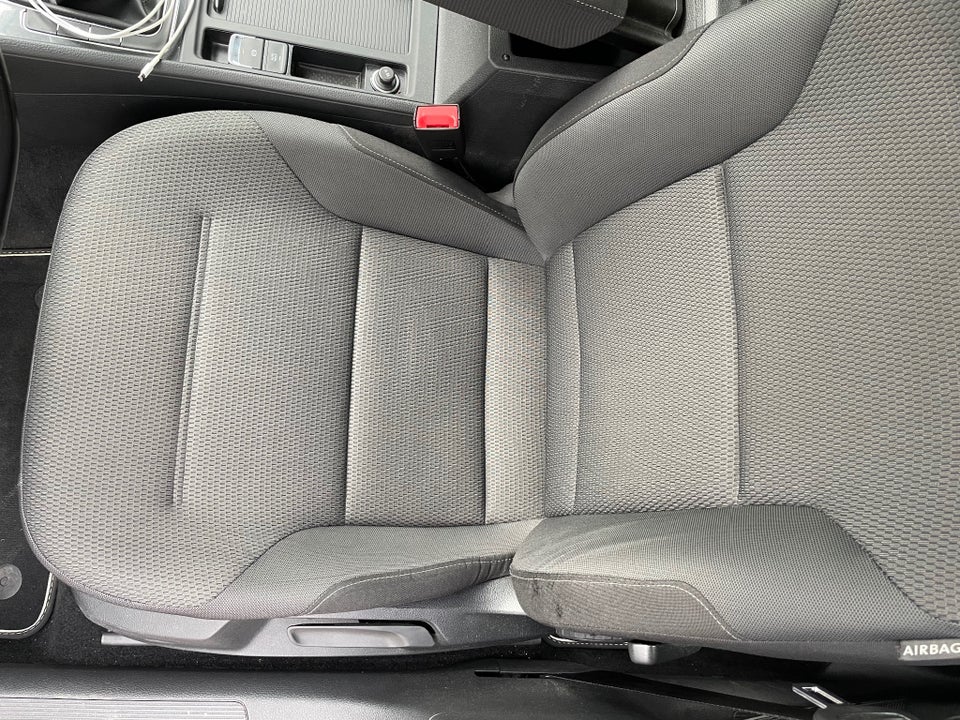 VW Golf VII 1,5 TSi 130 Comfortline Connect 5d