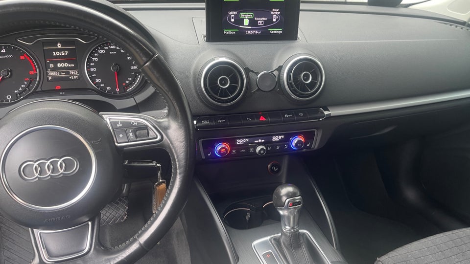 Audi A3 2,0 TDi 150 Attraction S-tr. 3d