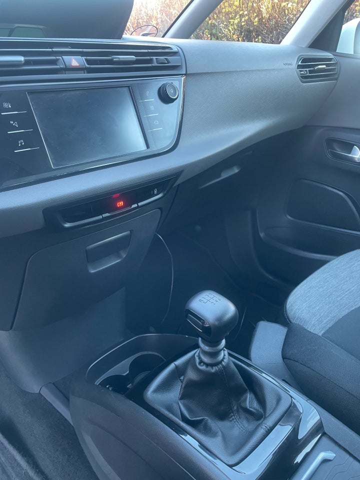 Citroën Grand C4 SpaceTourer 1,2 PureTech 130 Iconic 7prs 5d