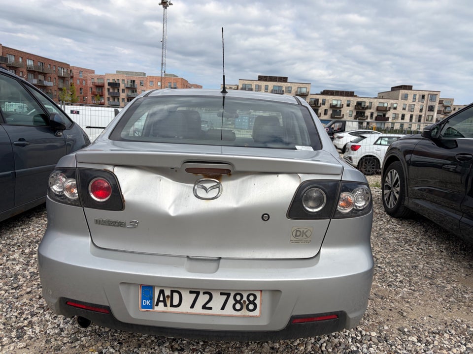 Mazda 3 2,0 Touring+ 4d