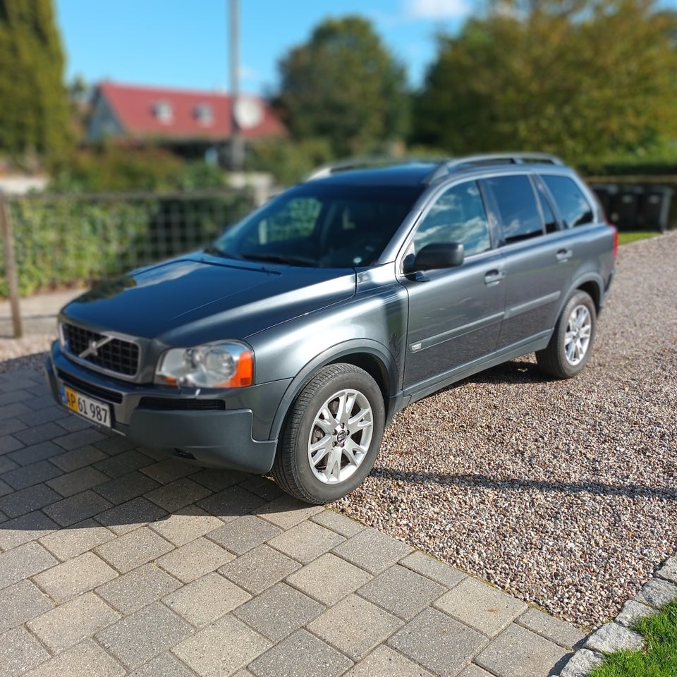 Volvo XC90 2,4 D5 185 Summum aut. AWD Van 5d