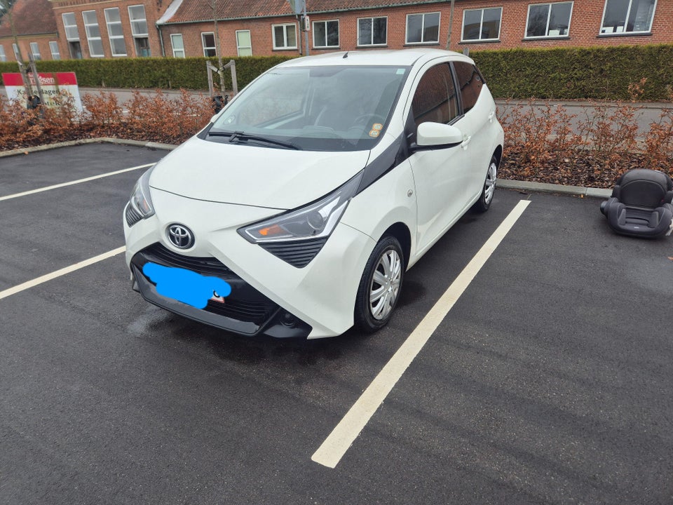 Toyota Aygo 1,0 VVT-i x 5d