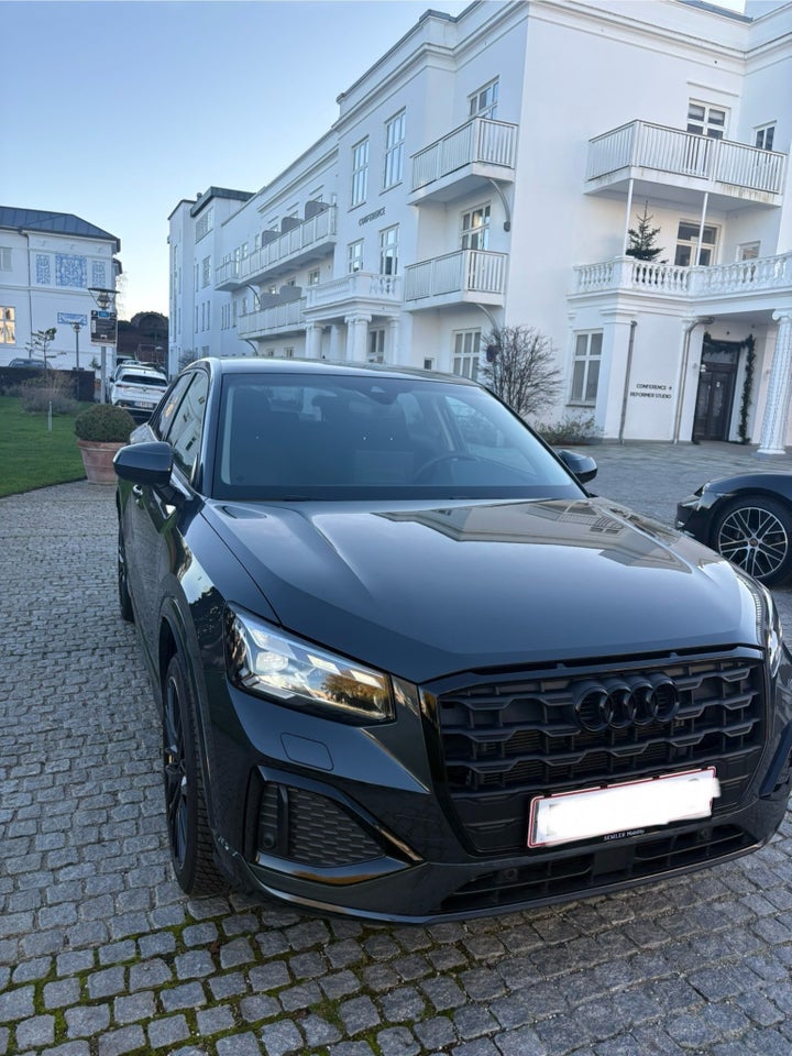 Audi Q2 35 TFSi Prestige S-tr. 5d