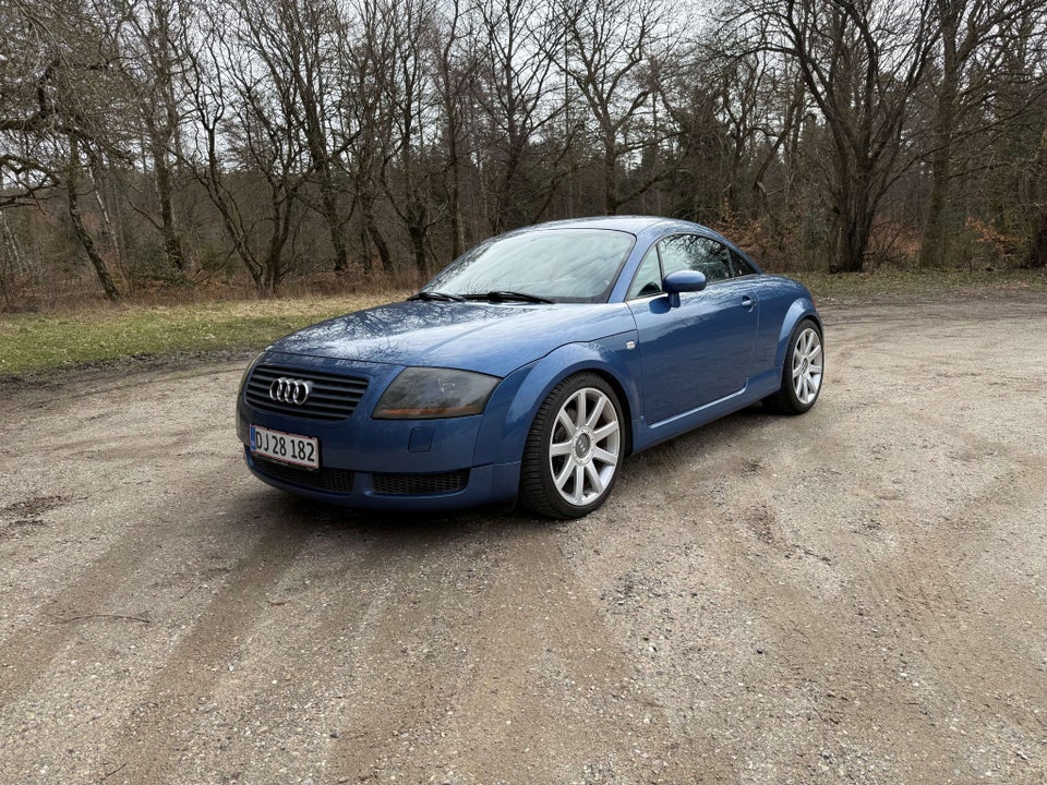 Audi TT 1,8 T 180 Coupé 2d