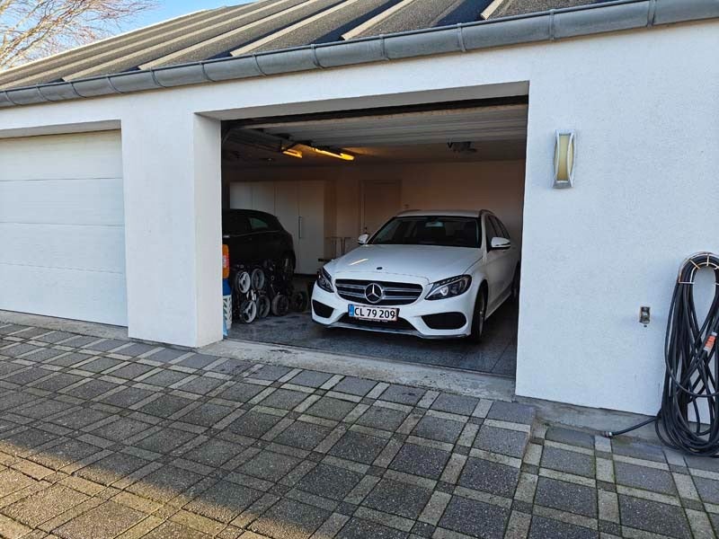 Mercedes C220 d 2,2 AMG Line stc. aut. 5d