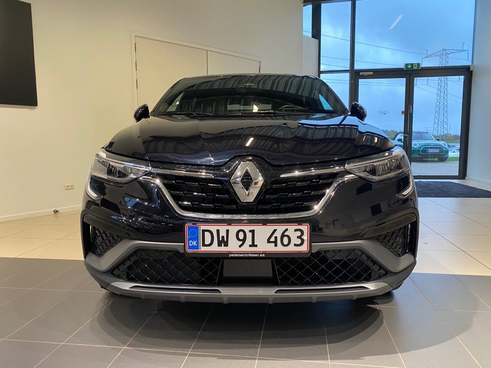 Renault Arkana 1,6 E-Tech R.S. Line 5d