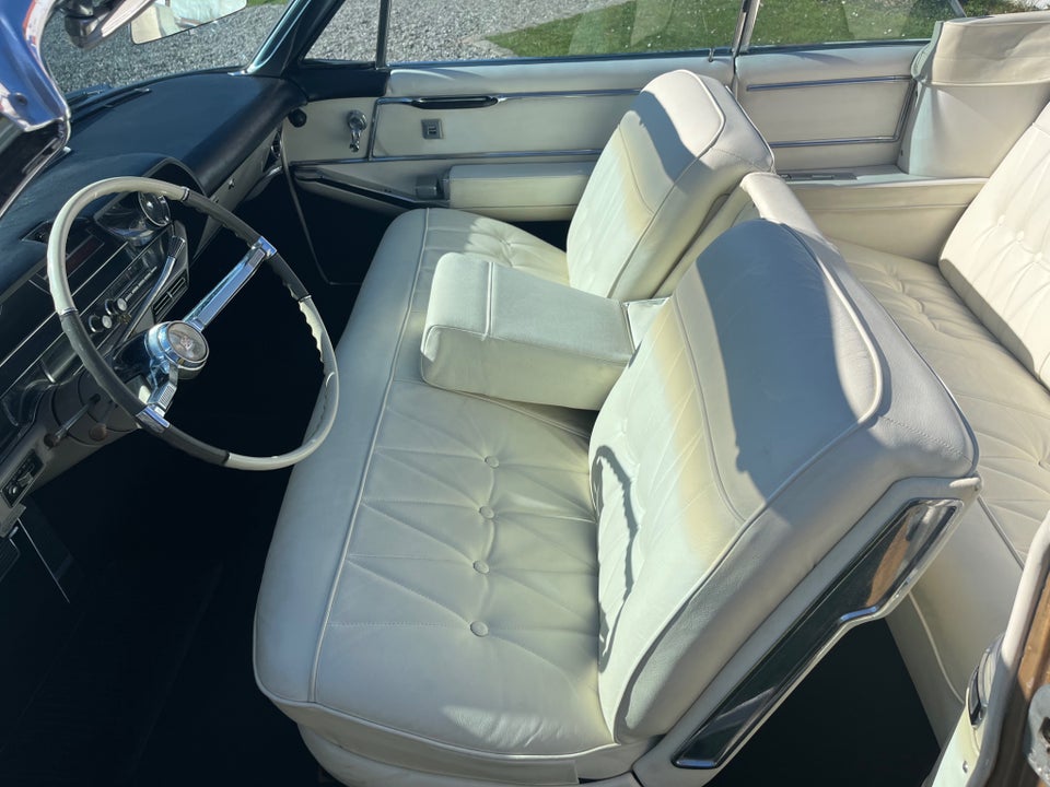 Cadillac DeVille 6,0 V8 4d