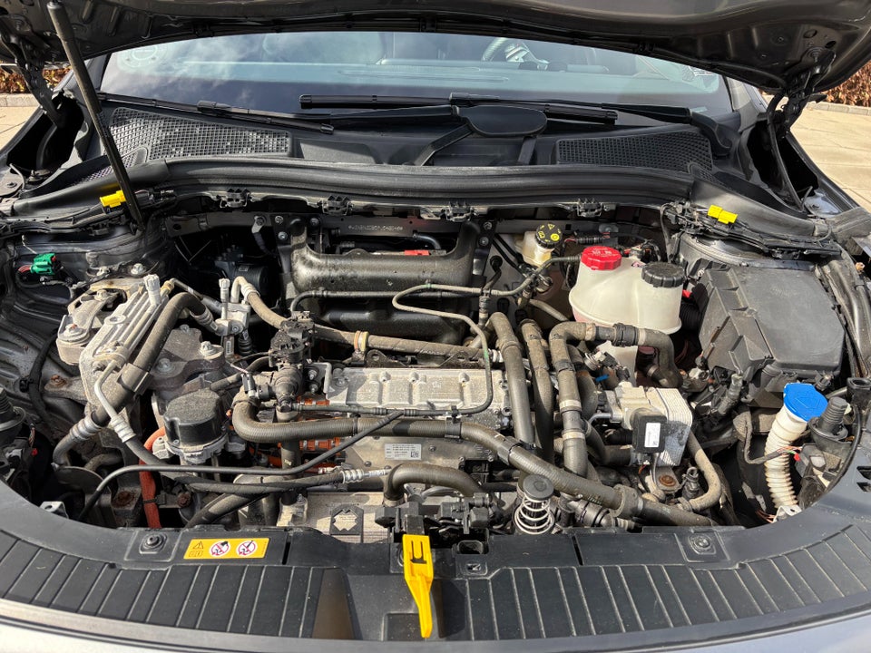 Mercedes EQA350 AMG Line 4Matic 5d