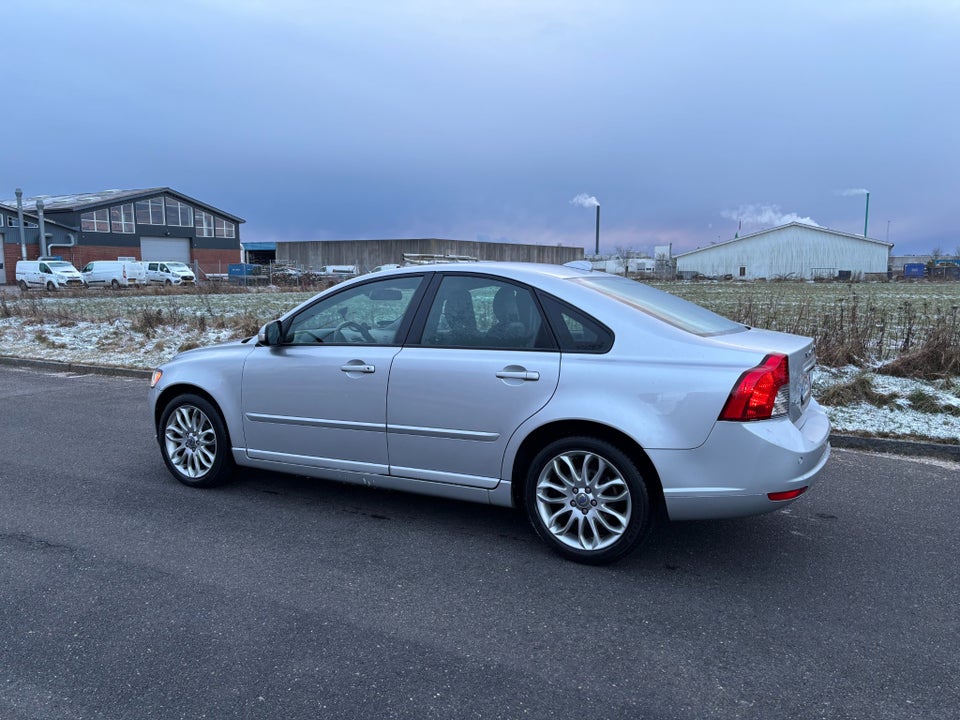 Volvo S40 2,0 4d
