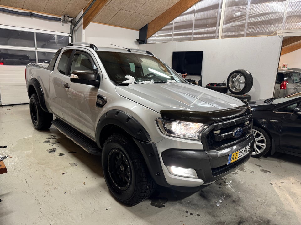 Ford Ranger 3,2 TDCi Rap Cab Wildtrak aut. 4x4 2d