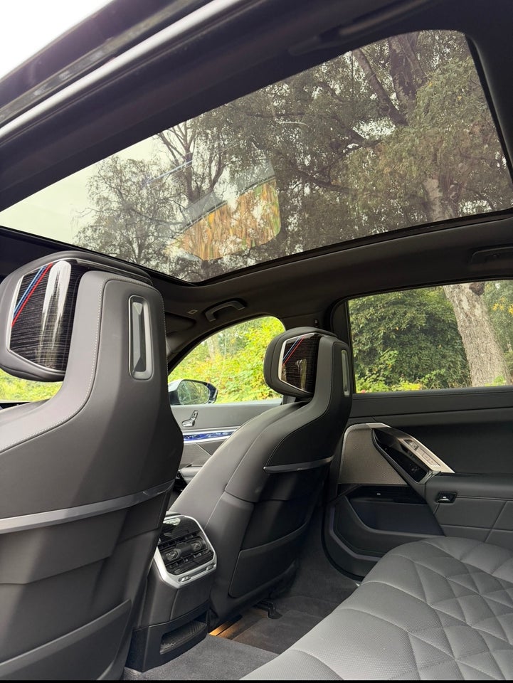BMW i7 xDrive60 M-Sport 4d