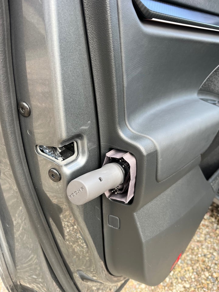 Skoda Enyaq 85 iV Sportline Advanced 5d