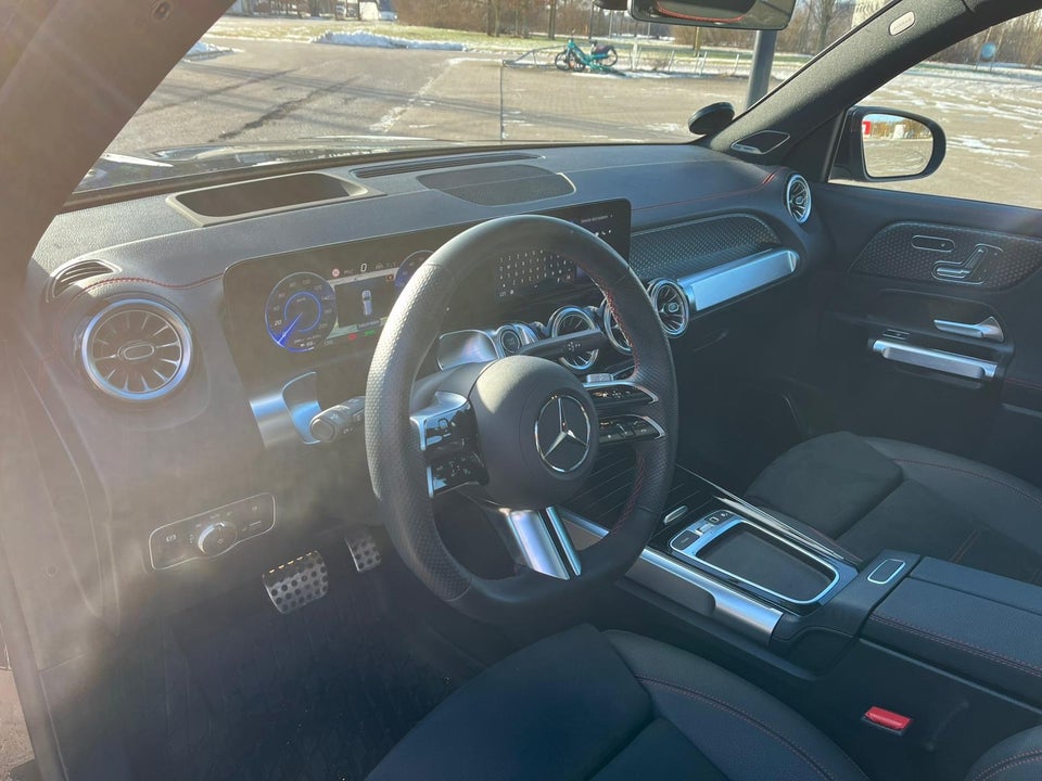 Mercedes EQB250+ AMG Premium 7prs 5d