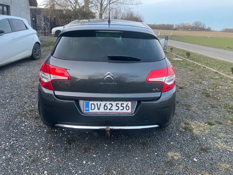 Citroën C4 1,6 HDi 92 Seduction 5d