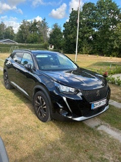 Peugeot 2008 1,5 BlueHDi 130 Allure Pack EAT8 5d