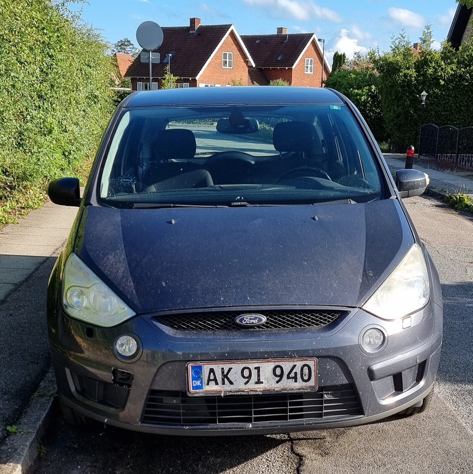 Ford S-MAX 2,0 Trend 7prs 5d