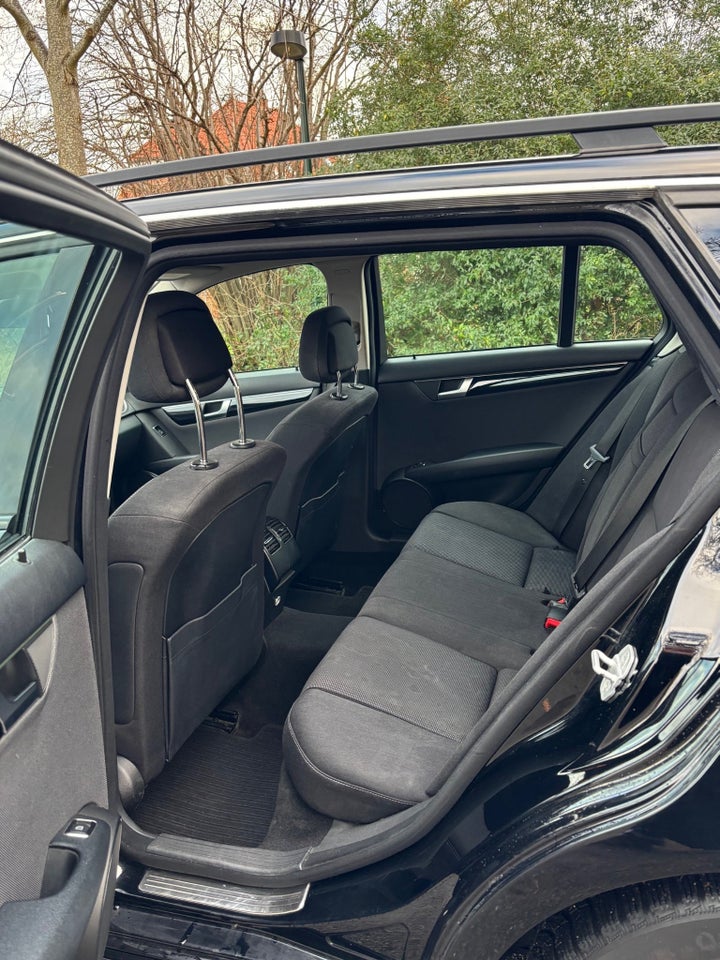 Mercedes C180 1,8 Elegance stc. BE 5d