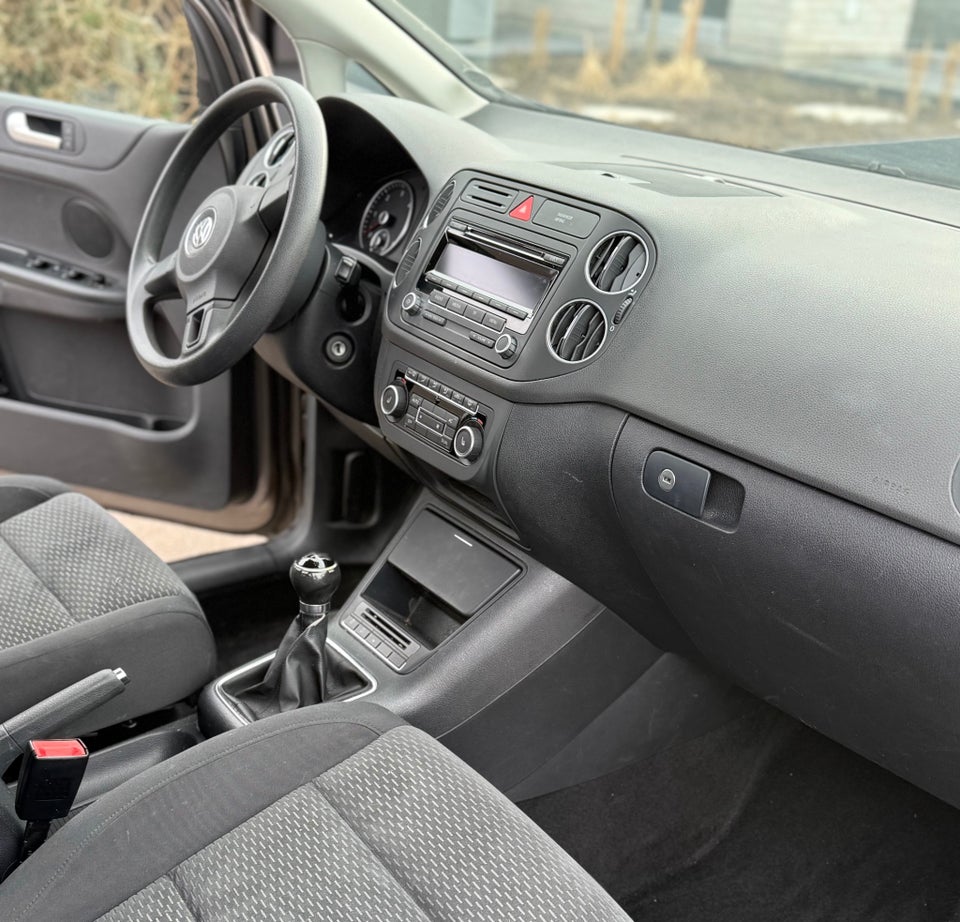 VW Golf Plus 1,6 TDi 105 Comfortline 5d