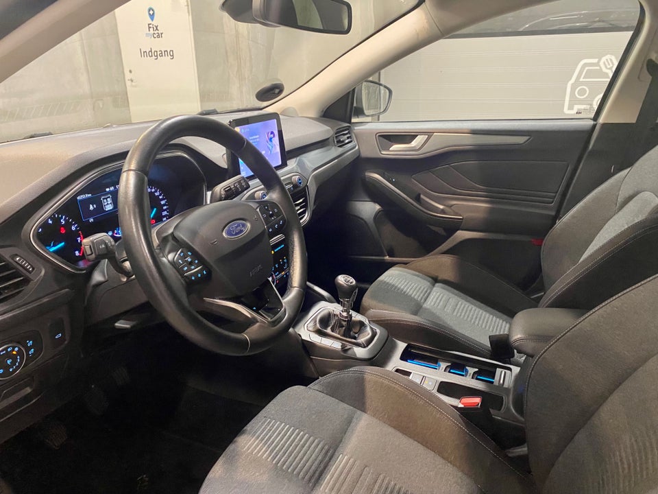 Ford Focus 1,0 EcoBoost Active stc. 5d