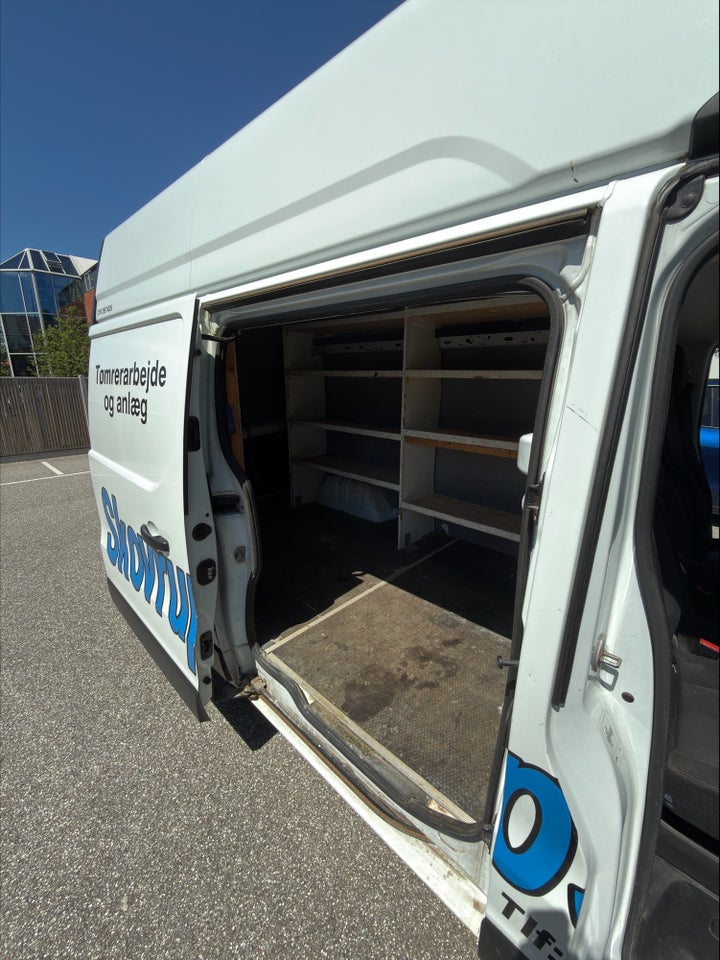 Renault Trafic T29 1,6 dCi 125 L2H2