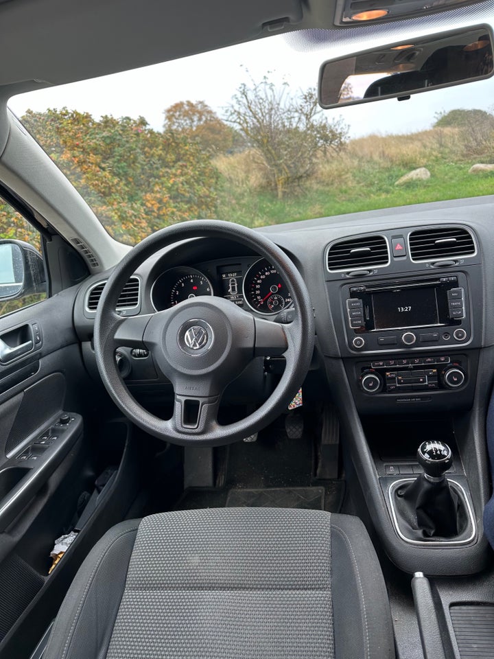 VW Golf VI 1,4 TSi 122 Trendline Variant 5d