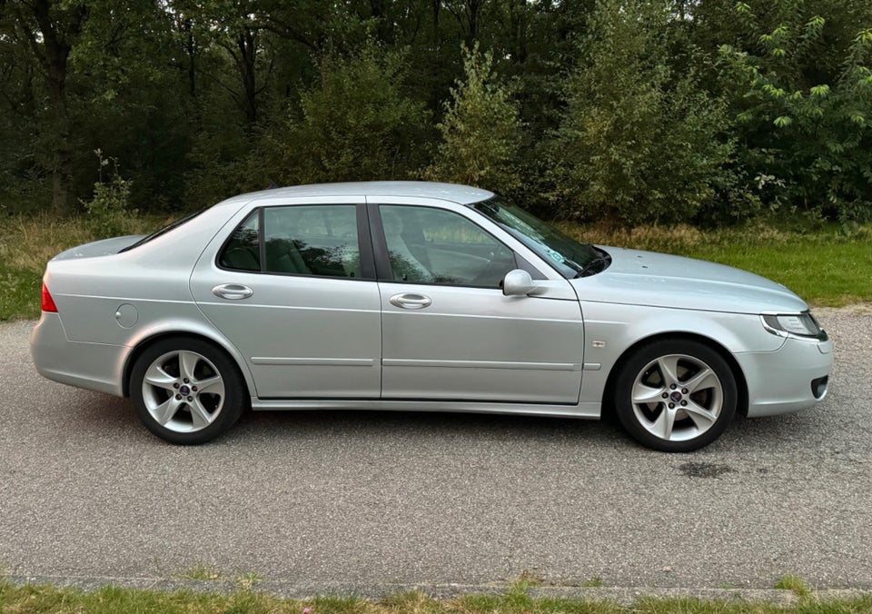 Saab 9-5 2,3 TS Aero Sport Sedan aut. 4d