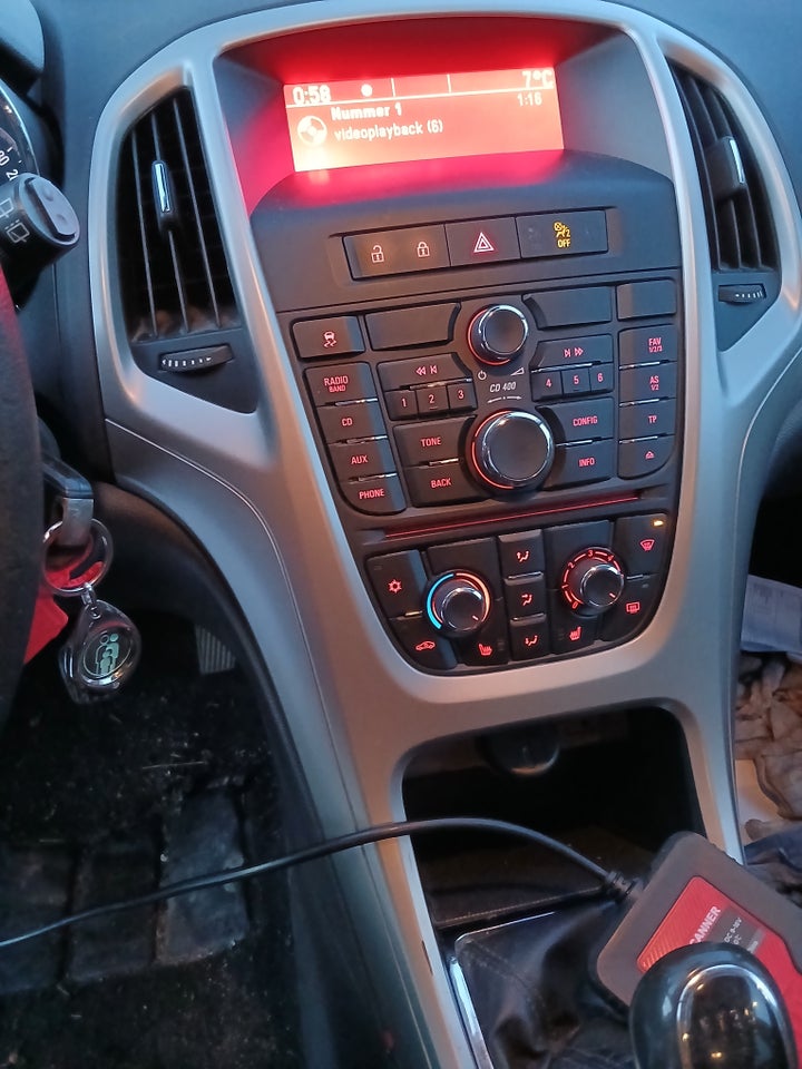 Opel Astra 1,4 T 140 Sport Sports Tourer 5d