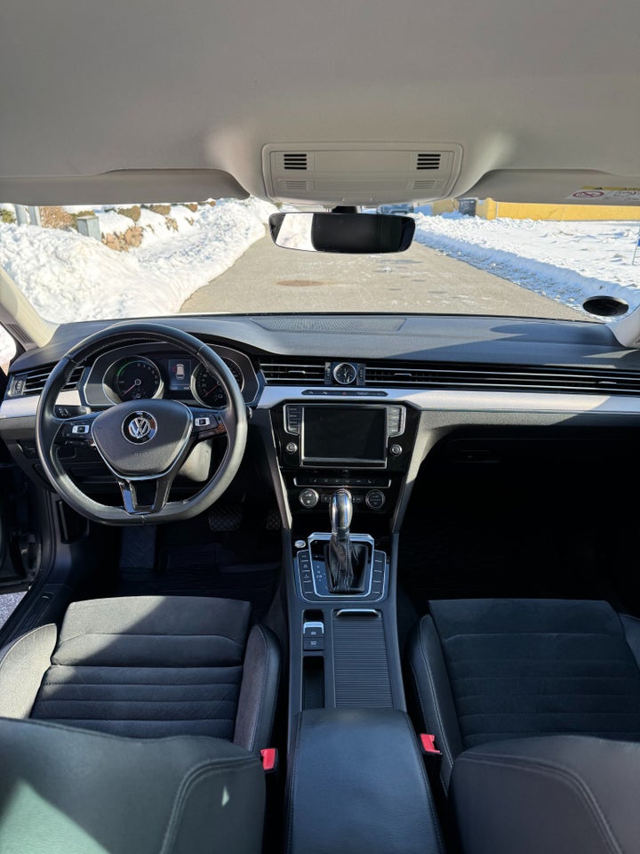 VW Passat 1,4 GTE Variant DSG 5d