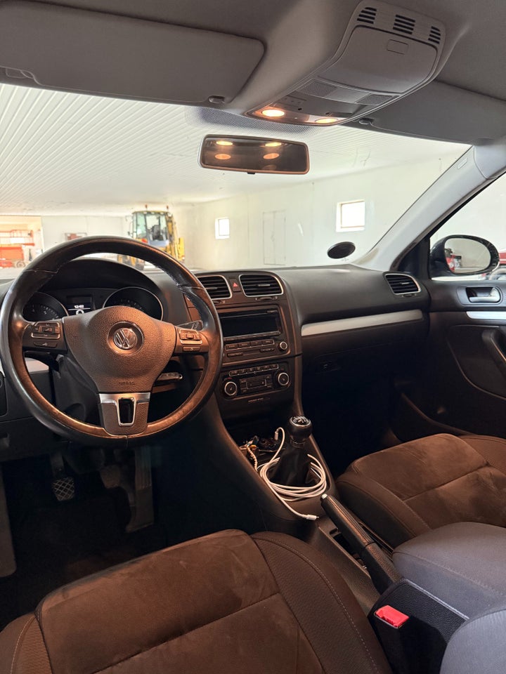VW Golf VI 1,4 TSi 122 Comfortline Variant 5d