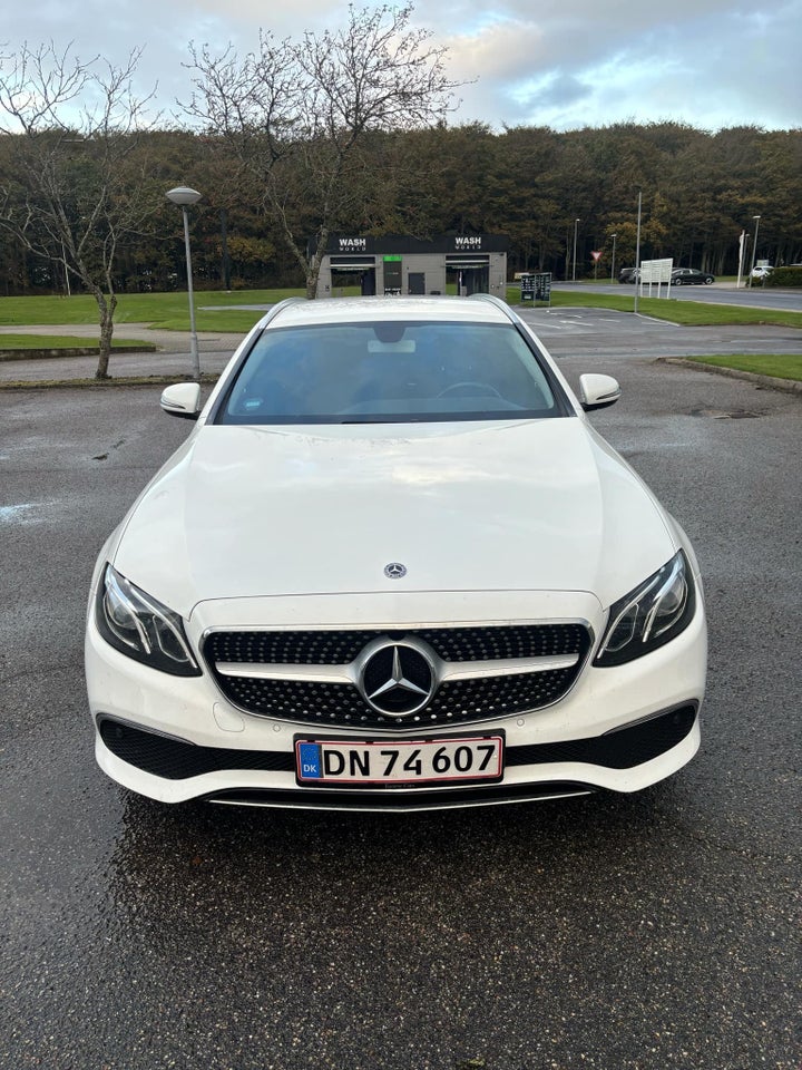 Mercedes E220 d 2,0 Avantgarde stc. aut. 5d