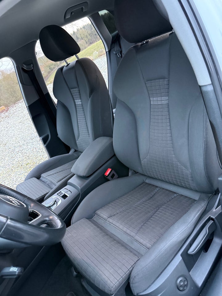 Audi A3 1,4 e-tron S-line Sportback S-tr. 5d