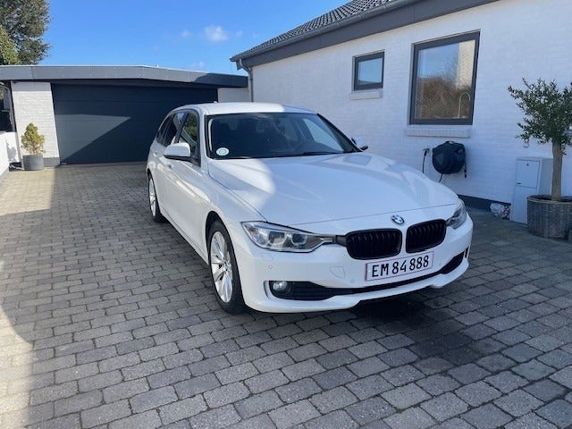BMW 320d 2,0 Touring aut. 5d