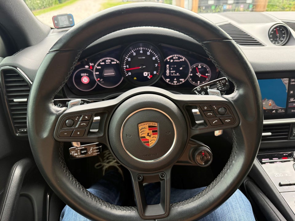 Porsche Cayenne 3,0 Tiptr. 5d
