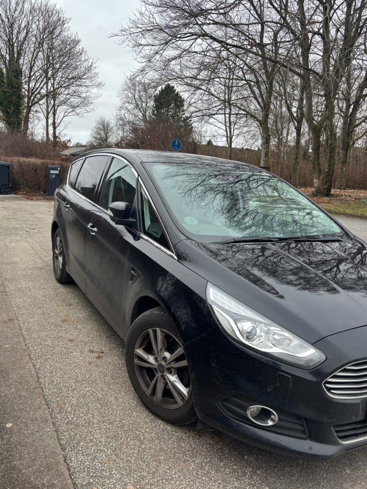 Ford S-MAX 2,0 TDCi 180 Titanium aut. 7prs 5d