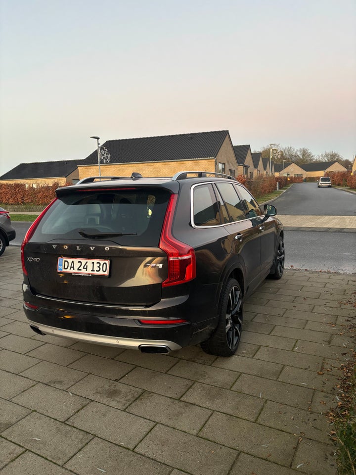 Volvo XC90 2,0 T8 407 Momentum aut. AWD 7prs 5d
