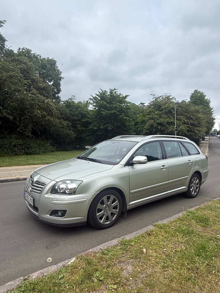 Toyota Avensis 1,8 VVT-i Sol 4d