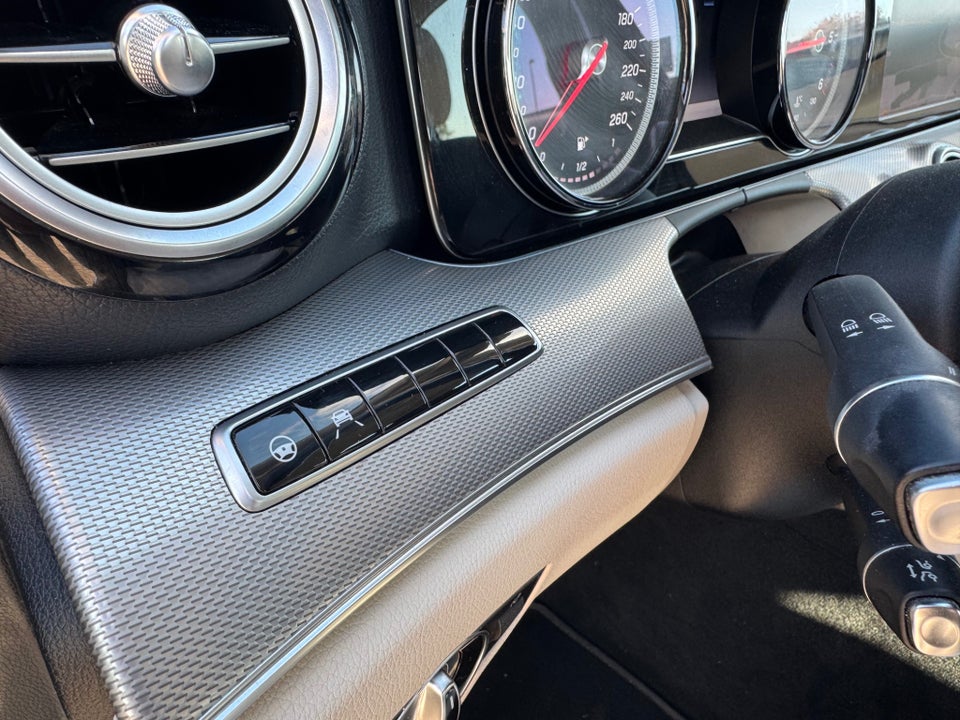 Mercedes E220 d 2,0 Avantgarde aut. 4d