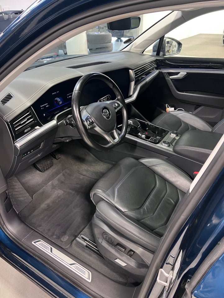 VW Touareg 3,0 TDi 286 aut. 4Motion 5d