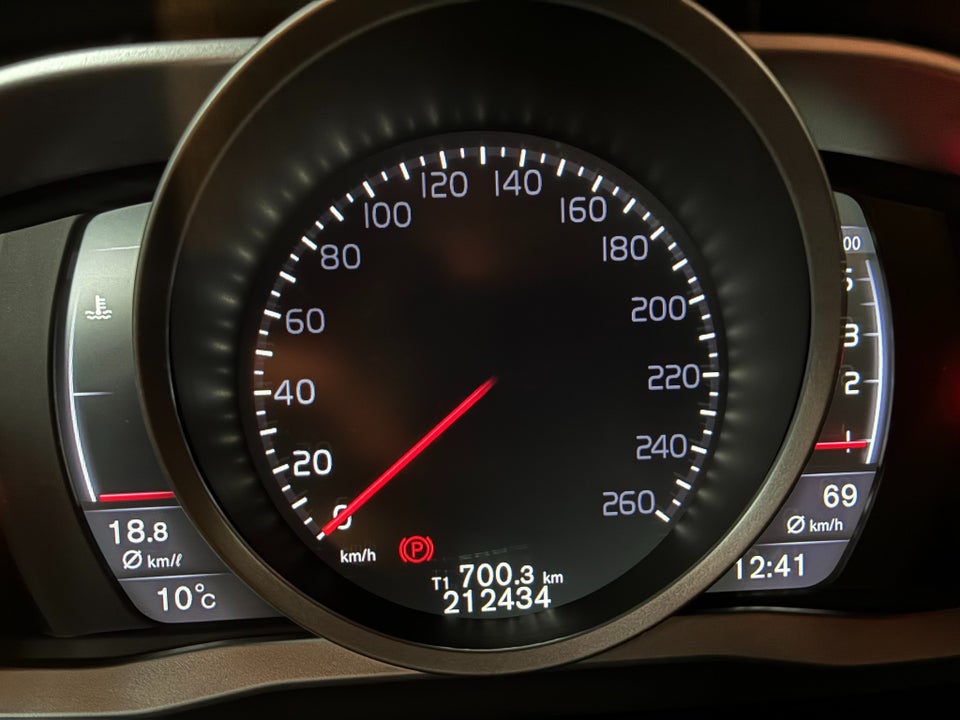 Volvo V70 2,0 D4 181 Summum aut. 5d