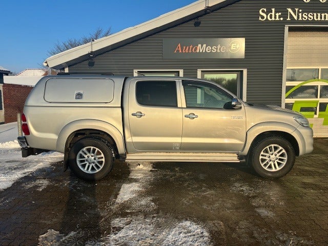 Toyota HiLux 3,0 D-4D Db.Kab aut. 4x4 T4 4d