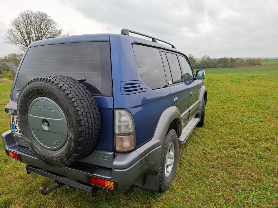 Toyota Land Cruiser 3,0 TD 10prs 5d