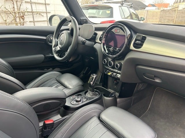 MINI Cooper SE Yours Trim 3d