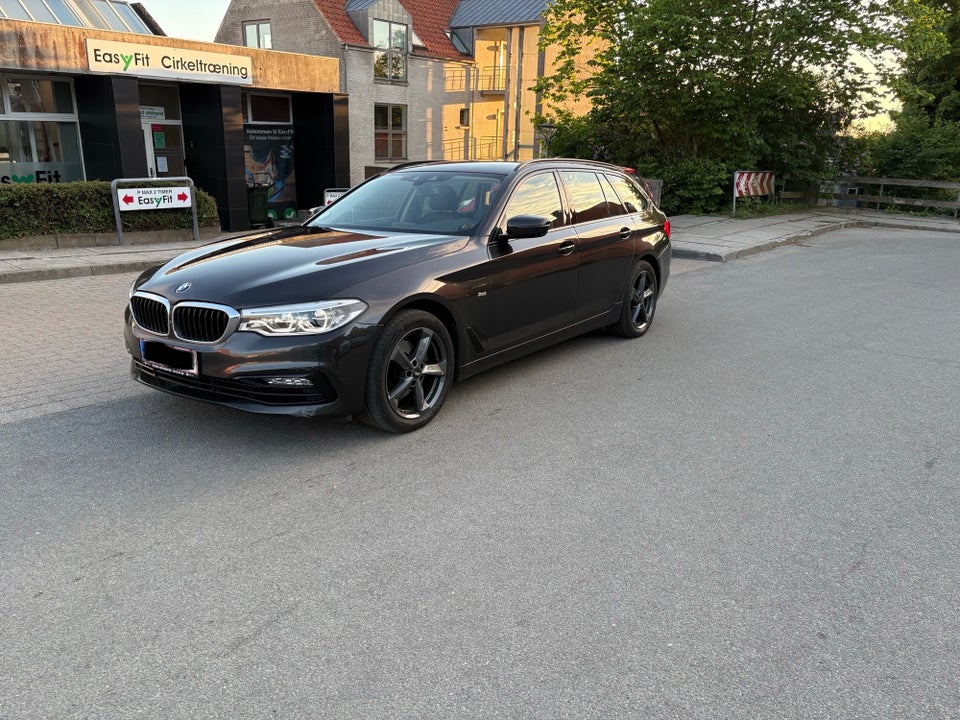 BMW 520d 2,0 Touring Sport Line aut. 5d