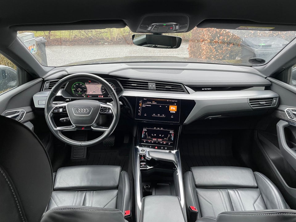 Audi e-tron 55 S-line Prestige quattro 5d