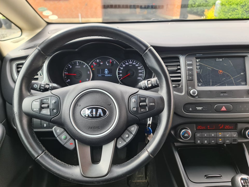 Kia Carens 1,7 CRDi 115 Style 7prs 5d