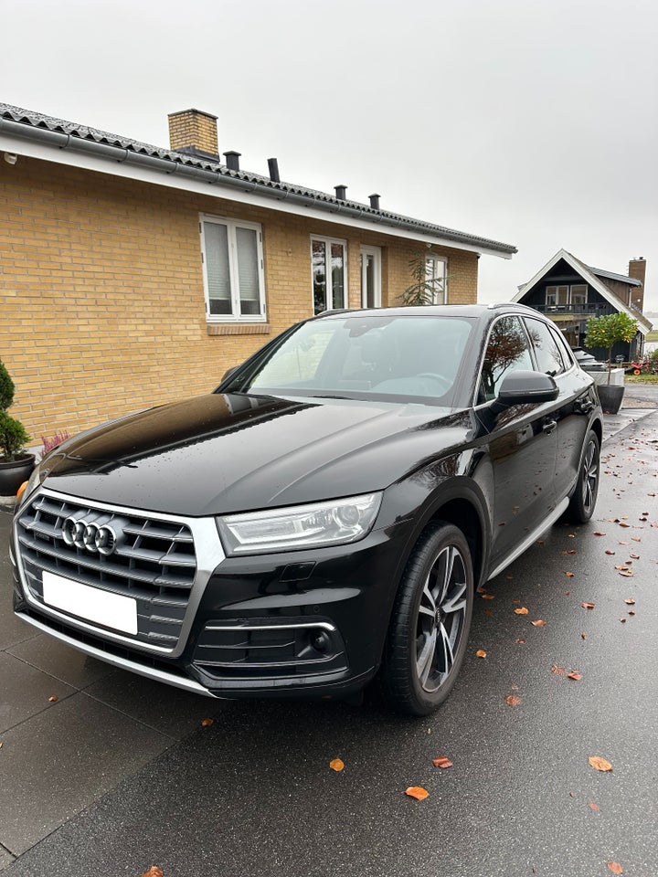 Audi Q5 45 TFSi Sport quattro S-tr. 5d