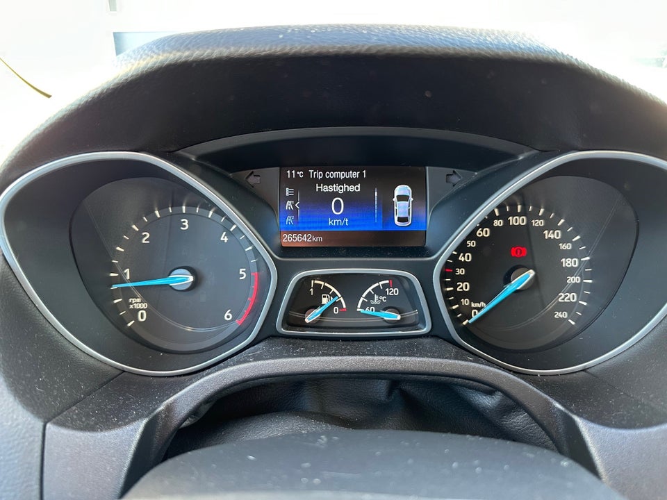 Ford Focus 1,5 TDCi 95 Trend stc. 5d